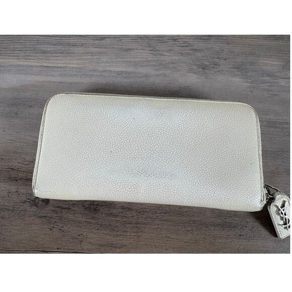 Saint Laurent- YSL- White Pebbled Leather Wallet- Excellent Condition Need Clean - Picture 2 of 8